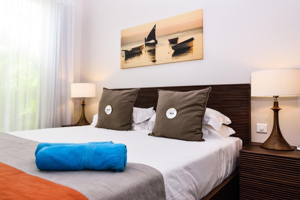 Esplanade By Horizon Holidays Tamarin ภายนอก รูปภาพ